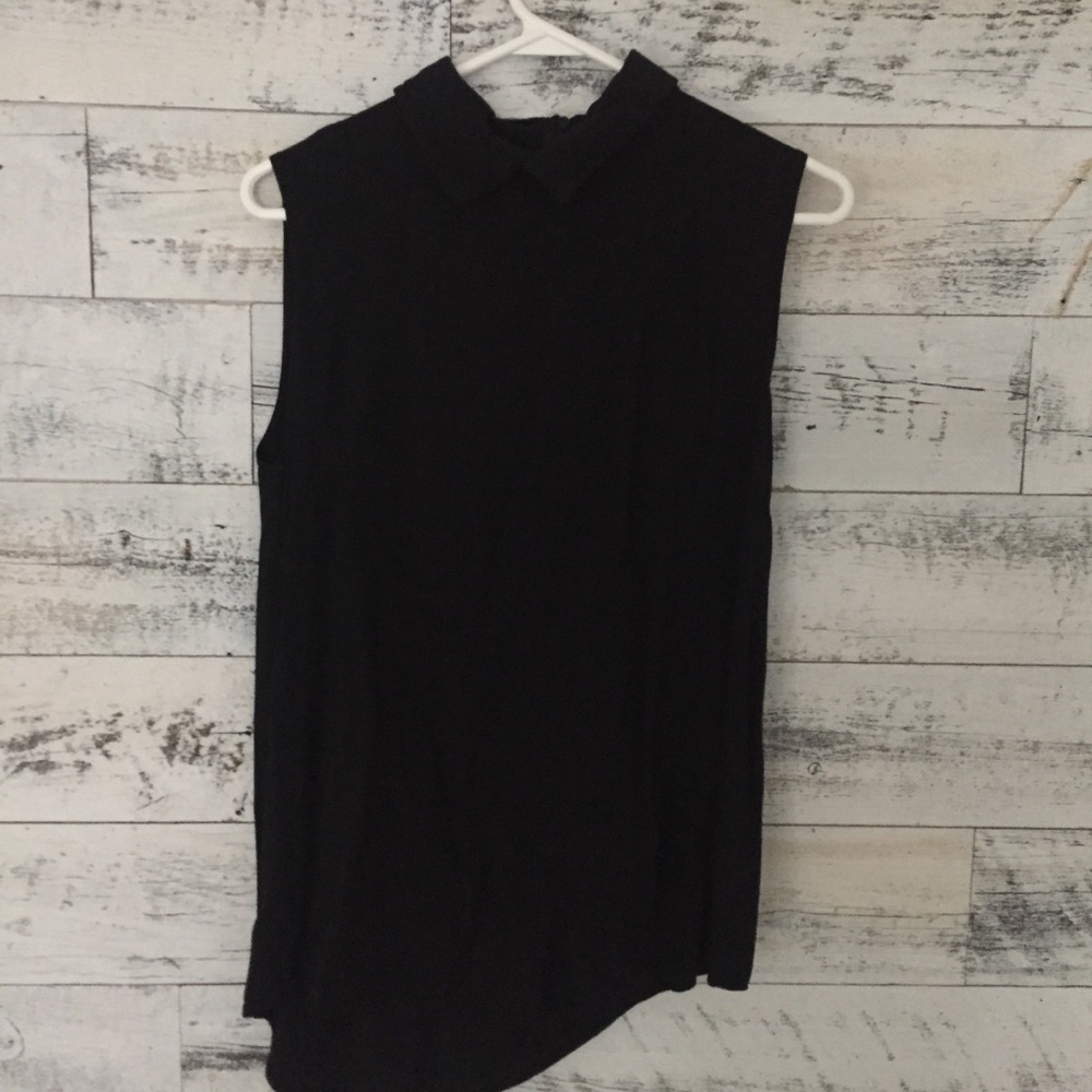 Brandy Melville collared high neck top